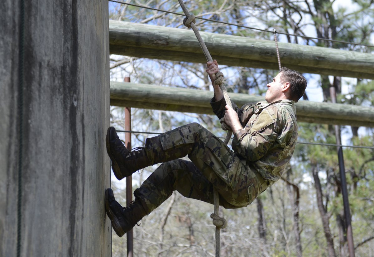 The moment you want to quit Is the moment you need to keep pushing TEXT SORB19 TO 462-769 #sof #specialoperations #army #goarmy #goarmysof #motivation