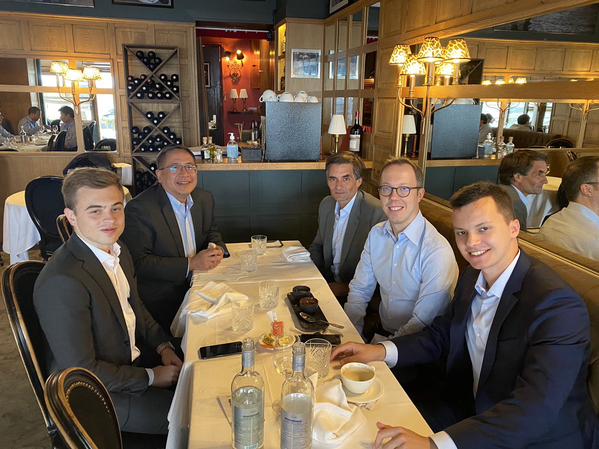 Frederic Huynh (@frederichuynh) on Twitter photo Encore bravo à Guillaume et Thomas de <a href="/JuniorESSEC/">Junior ESSEC</a> pour leur brillante étude <a href="/les_compagnons/">Compagnons du Devoir</a> victorieuse du Prix <a href="/EYRecrute/">EY Recrute</a> <a href="/cnje/">Junior-Entreprises</a> de la Meilleure Etude en Conseil 2020! Ravi d’avoir pu le fêter avec vous, Cedric et <a href="/FabryJerome/">Jérôme Fabry</a> ! #tellmEY #WeAreJE Encore bravo à Guillaume et Thomas de <a href="/JuniorESSEC/">Junior ESSEC</a> pour leur brillante étude <a href="/les_compagnons/">Compagnons du Devoir</a> victorieuse du Prix <a href="/EYRecrute/">EY Recrute</a> <a href="/cnje/">Junior-Entreprises</a> de la Meilleure Etude en Conseil 2020! Ravi d’avoir pu le fêter avec vous, Cedric et <a href="/FabryJerome/">Jérôme Fabry</a> ! #tellmEY #WeAreJE