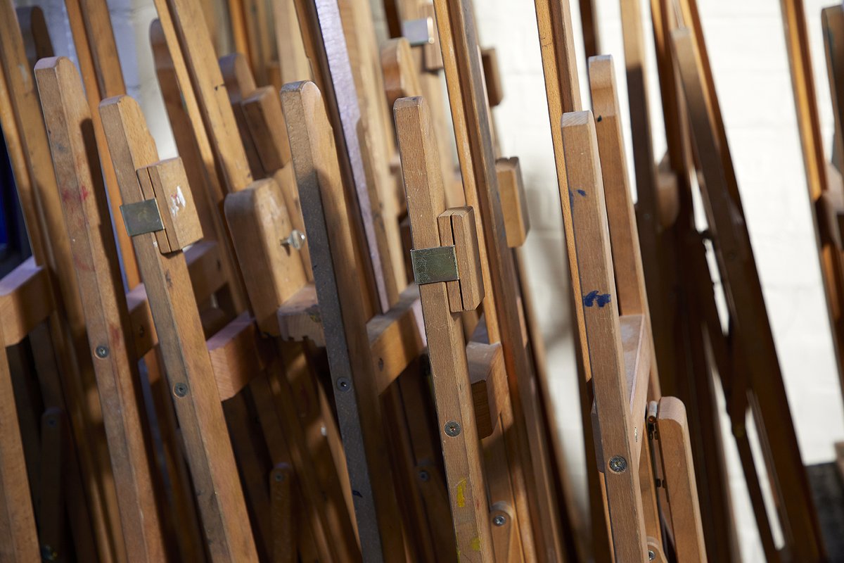 ‘The Art department at WMSF proudly presents the work of our A2 and V2 art and photography students in the form of an online show. Please use the link below to access the exhibition’.

wmsf.ac.uk/artshow-2020/1…