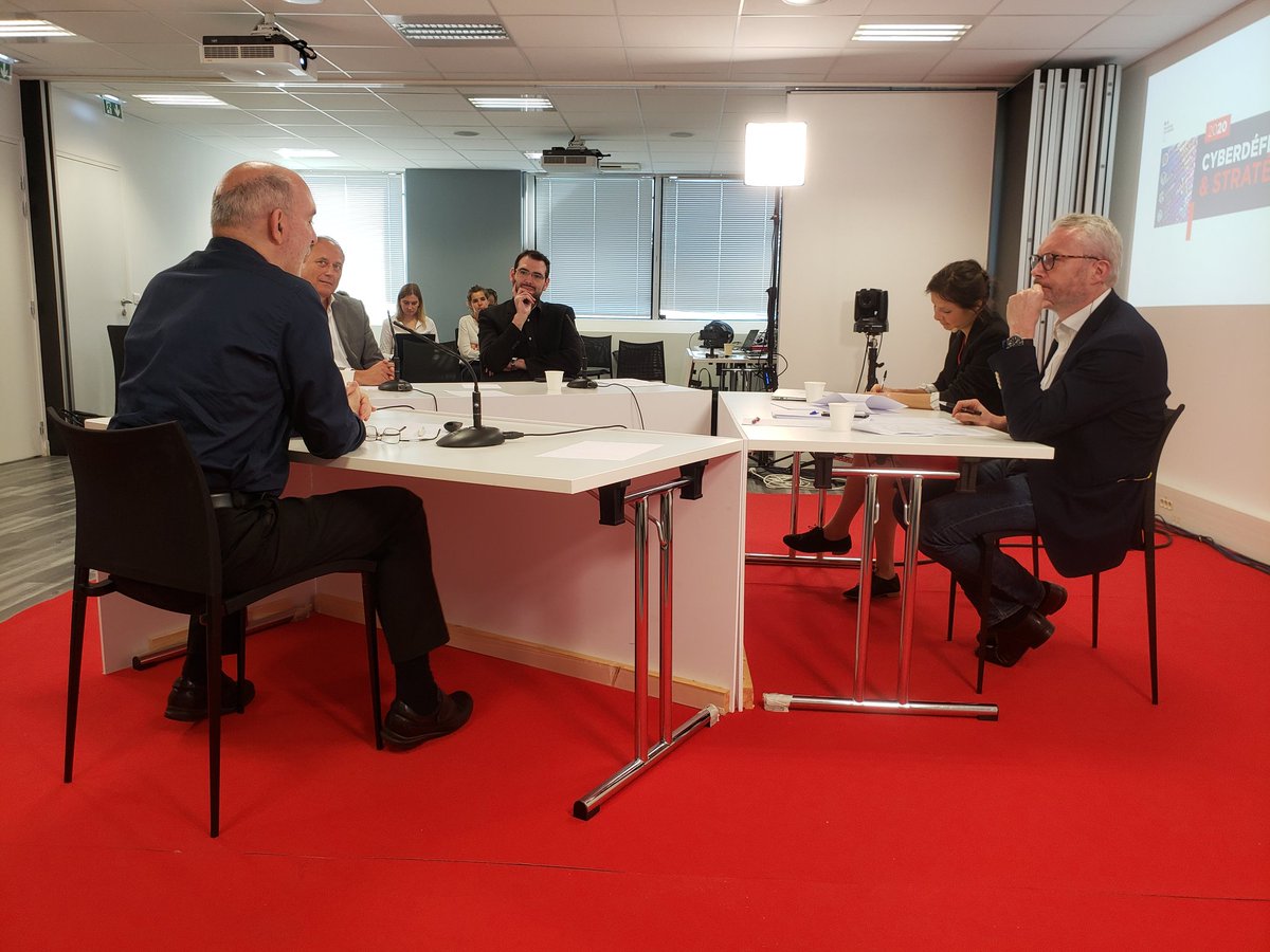 Commandement de la cyberdéfense (@comcyberfr) on Twitter photo #endirect du Forum cyberdéfense & stratégie. Des échanges très constructifs autour de <a href="/ceis_strat/">CEIS</a> pour cette seconde table-ronde avec <a href="/olivez/">Olivier Ezratty</a> <a href="/kavesalamatian/">Kavé Salamatian</a> @lionelalbert1 <a href="/AlexPedemonte/">Alexandre Pédemonte</a>
#mainchain #blockchain #révolutionnumerique #digital #innovation #endirect du Forum cyberdéfense & stratégie. Des échanges très constructifs autour de <a href="/ceis_strat/">CEIS</a> pour cette seconde table-ronde avec <a href="/olivez/">Olivier Ezratty</a> <a href="/kavesalamatian/">Kavé Salamatian</a> @lionelalbert1 <a href="/AlexPedemonte/">Alexandre Pédemonte</a>
#mainchain #blockchain #révolutionnumerique #digital #innovation