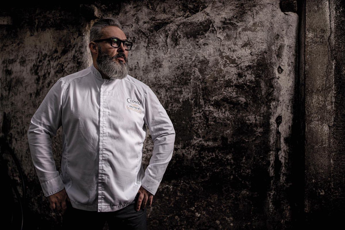 PastryRev's tweet photo. 💥NOVEDAD EDITORIAL💥
➡️#PR44 ~ #SalsasDulces
⭐️La panadería @crostaogitegia, de Roberto Fernández Echevarria, elabora pan artesano de calidad. Trabaja para más de 60 restaurantes en Vizcaya, entre los que destaca @Azurmendi_Atxa

📚Ejemplares: https://t.co/iyGPJaoWgS https://t.co/8mwqiSHKmI