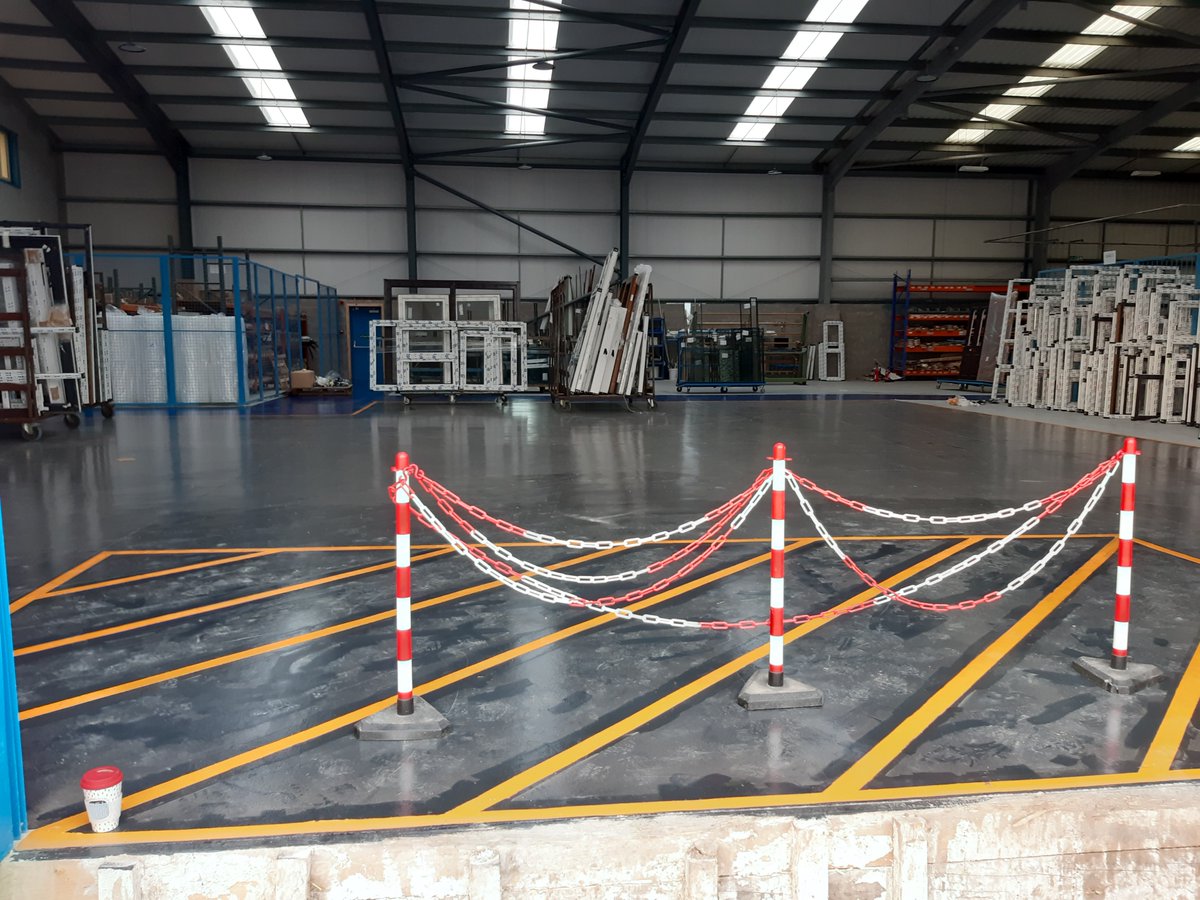 GlazeriteLtd's tweet photo. Our factory expansion is looking great at our North West division. Pictured is our new loading bay and dispatch area perfectly placed to send out your products. π β‘πͺ#Glazerite https://t.co/g1J05uG17y