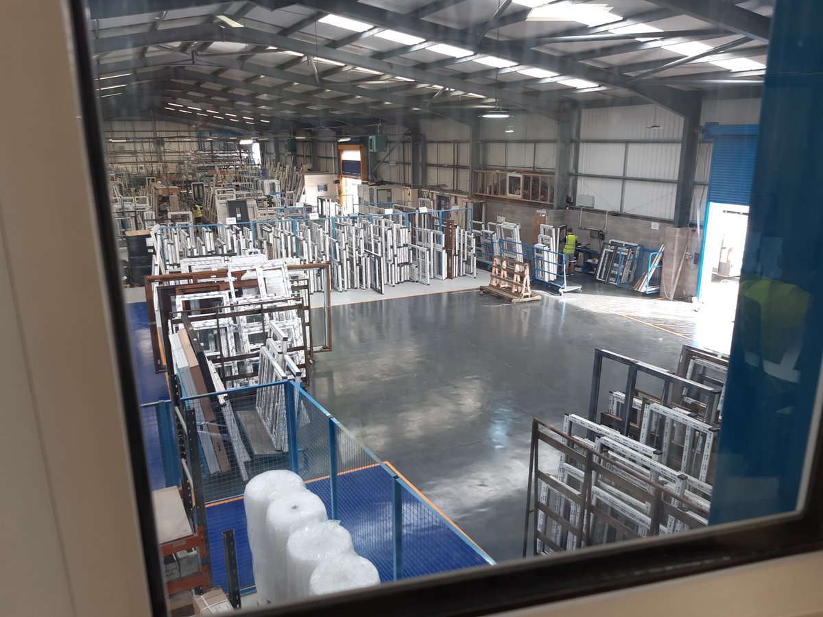GlazeriteLtd's tweet photo. Our factory expansion is looking great at our North West division. Pictured is our new loading bay and dispatch area perfectly placed to send out your products. π β‘πͺ#Glazerite https://t.co/g1J05uG17y