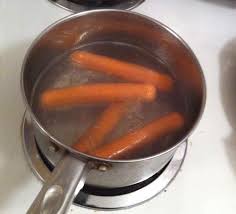 If you ain't boiling a glizzy at 5am wyd?