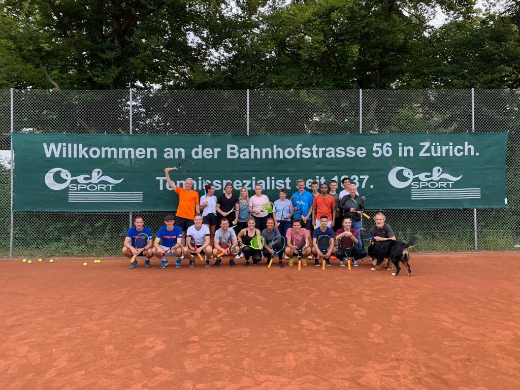 Advantage Kunde! Unser Online-Testcenter kann die persönliche und individuelle Beratung und Betreuung durch unsere kompetenten Fachleute natürlich nicht ersetzen.Trotzdem können wir Sie bei der Wahl des richtigen Rackets elektronisch unterstützen:
tennisshop.ochsport.ch/tennis-testcen…

#tennis