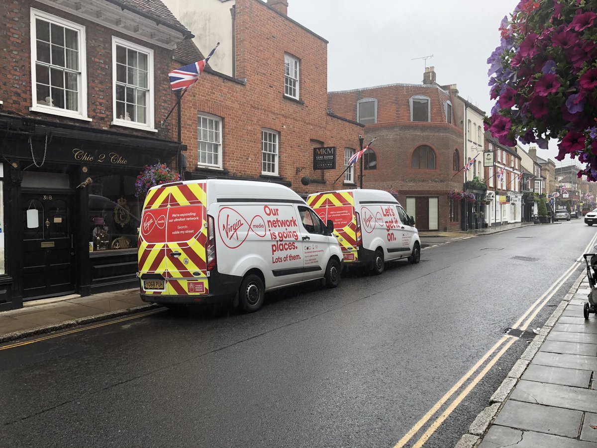 TomUKCloud's tweet photo. @virginmedia Yesterday I was marked non-serv by VM as impossible to have fibre installed. Today... they are installing it for a neighbour!  And turned up with 6 vans!! Any explanation VM? https://t.co/Y0MkEOLs4x