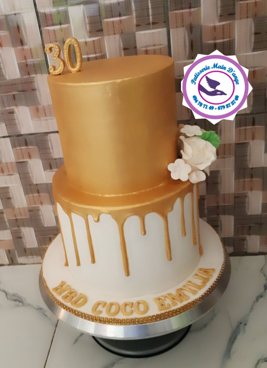 Patisserie Main D Ange Mes Anges Cherie C Est Une Joie Pour Moi De Vous Presenter Le Magnifique Gateaux Sur Le Theme Chic Et Glamour Pour La Belle Cocoemilia Patisserie Main D Ange Mes Anges Cherie C Est Une Joie Pour Moi De Vous Presenter Le Magnifique Gateaux Sur Le Theme Chic Et Glamour Pour La Belle Cocoemilia