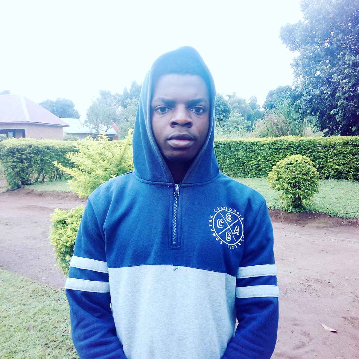 mdgraphi's tweet photo. Before Corona I was so handsome..Nayeee🤭🤭🤭🤭
#musicdoctor
https://t.co/ezak4N7z38
@Beinomugisha_Iv @AlahaiAla1 @DouglasLwangaUg @dvjmercypro @Evans_Stark_ @DjRoja @SheilahGashumba @rastakhid01 @sheilasalta @nbstv @IamApass https://t.co/9WBbSPJ78x
