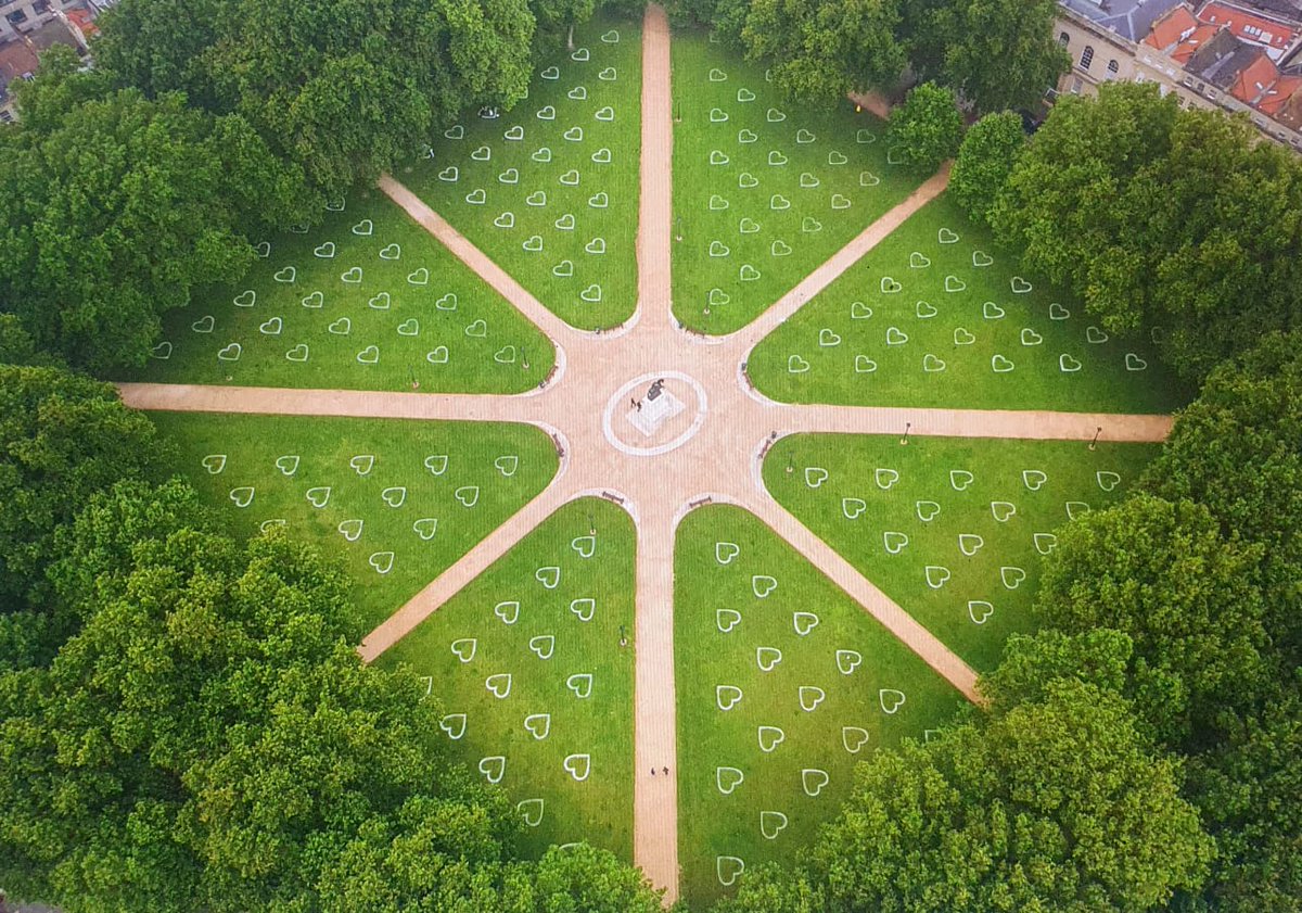 BristolBID's tweet photo. 💙 Bristol’s businesses have come together to launch #BristolTogether, a new initiative to safely reopen the city, kicking off with the creation of 𝟯𝟳𝟰 𝗴𝗶𝗮𝗻𝘁 𝗵𝗲𝗮𝗿𝘁𝘀 painted throughout its green spaces.

👉 Read more here: https://t.co/Qmy0dnS79T https://t.co/c8WpjL8vnQ