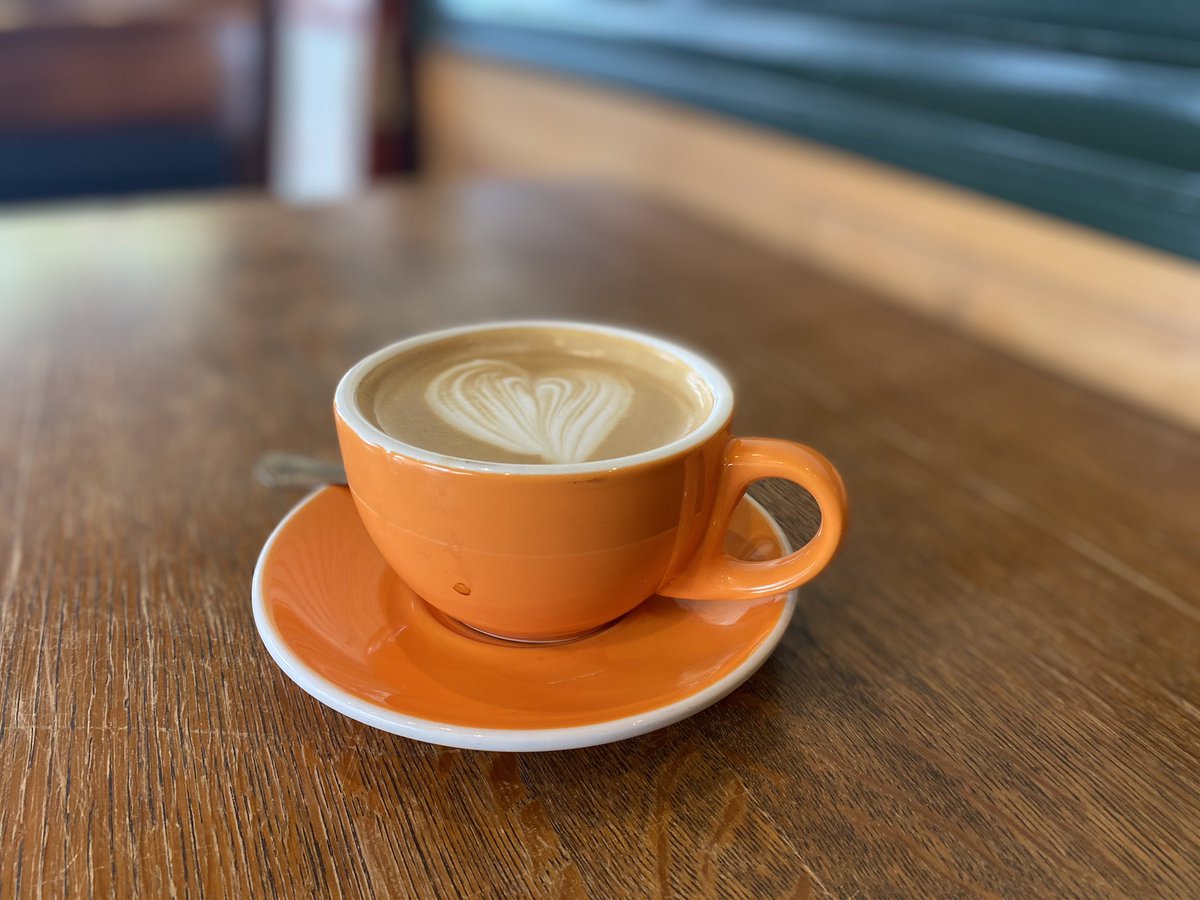 LizzieAnnePerez's tweet photo. ✅This is how teachers prepare for back to school, an artisan café. Loved seeing a couple teacher faces today. ❤️ #TeachersNeedTeachers #TeacherFriends #TEACHers #Coffee #LeadwithCoffee #DowntownEllijay #BacktoSchool @PickensHighGa @Pickens_HR @EllijayCoffee https://t.co/YdfPjsbNAs
