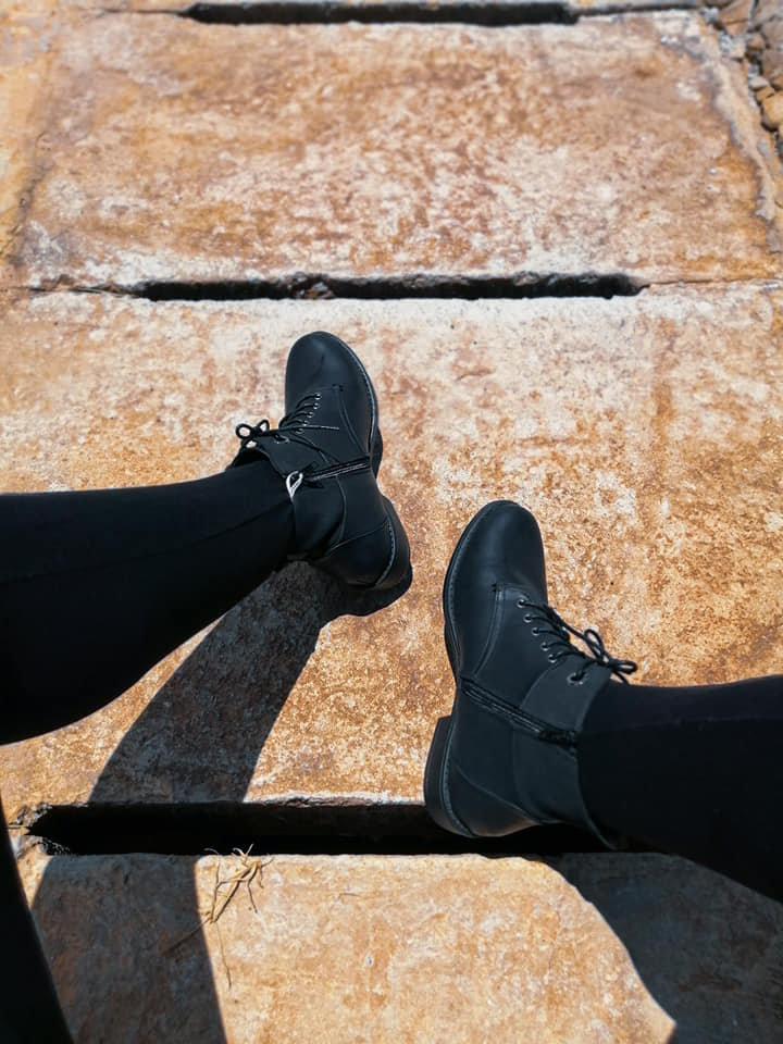 BataZambia's tweet photo. Look this classy with Red Hot Deals of upto 70% off from a Bata Store Near you today
.
.
.
.
#RedHotDeals
@shakirah_saeed looking π₯π₯π₯π₯ https://t.co/HiFXFytBNI