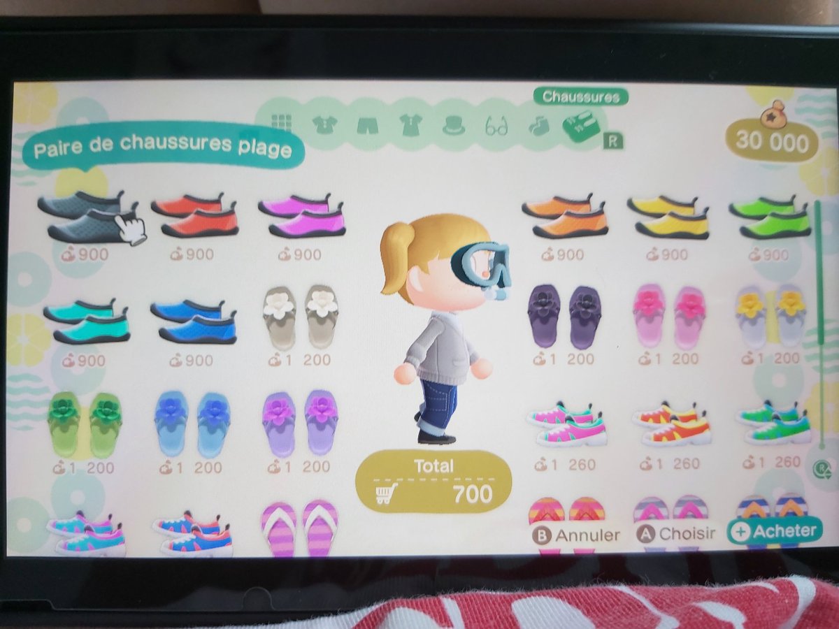 AcnhLouh's tweet photo. COUCOU ♡ 

Jai les chuassure de plage et les masques de plongée dans ma boutique 🙃

Et je magazine toute les combi de plongée 

Pour les interresées dit le en comm pour que je vous DM https://t.co/8W3gZwsQP2