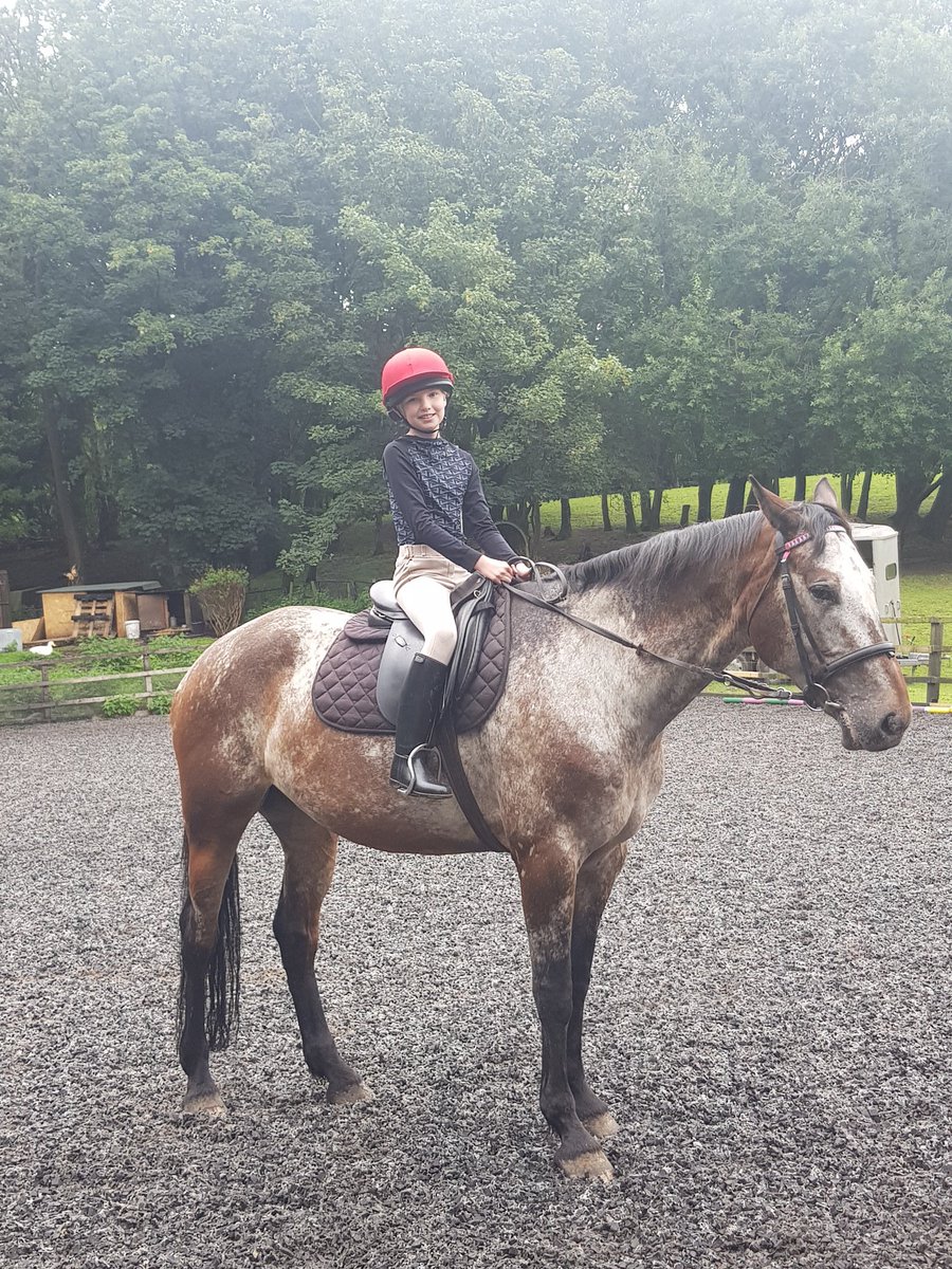 FeltonTracey's tweet photo. @StAnthony5_6T Lilly said she is happy, she has been horse riding and Elyse has come round for the morning 😀 https://t.co/ogkvhjWRmo