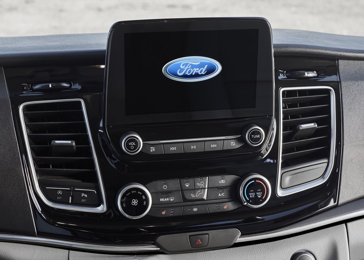 _ArriveAlive's tweet photo. Ford Tourneo custom range expanded with new engine, automatic gearbox and enhanced technologies  https://t.co/lfFRSeI67K 

#ArriveAlive #FordTourneo #CustomRange @FordSouthAfrica https://t.co/XM91bxORMA