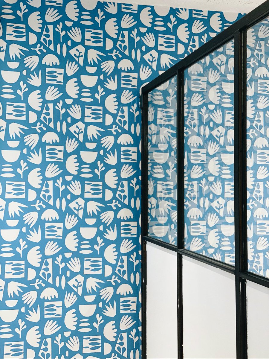 thewaxspace's tweet image. New wallpaper, who dis? (thanks @ChasingPaper!)