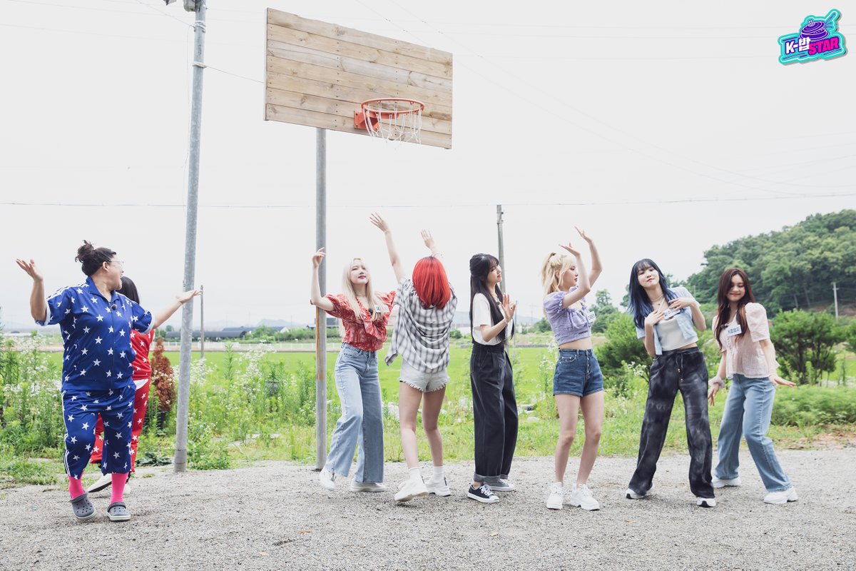 kbobstar's tweet photo. 소리 질럿!

컴백 2달 전부터 케이밥스타 예약했던 
특급 손님 요찌니들 입성 🥰

랑둥이들 쪼금만 기다려요~😘

7월 14일 화요일 저녁 6시 온에어
🔜https://t.co/mxnl928mP3

#케이밥스타 #K밥스타 #kbobstar
#여자친구 #GFRIEND https://t.co/mR2pVQeCs1