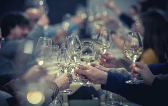 xerigots's tweet image. En parella, tot funciona millor!
També amb els formatges!

Ben aviat, novetats a la nostra botiga on-line!
Estigueu atentes :-) 
xerigots.cat/botiga

#xerigotsacasa #formatgesivins #winelover #foodie #cheese