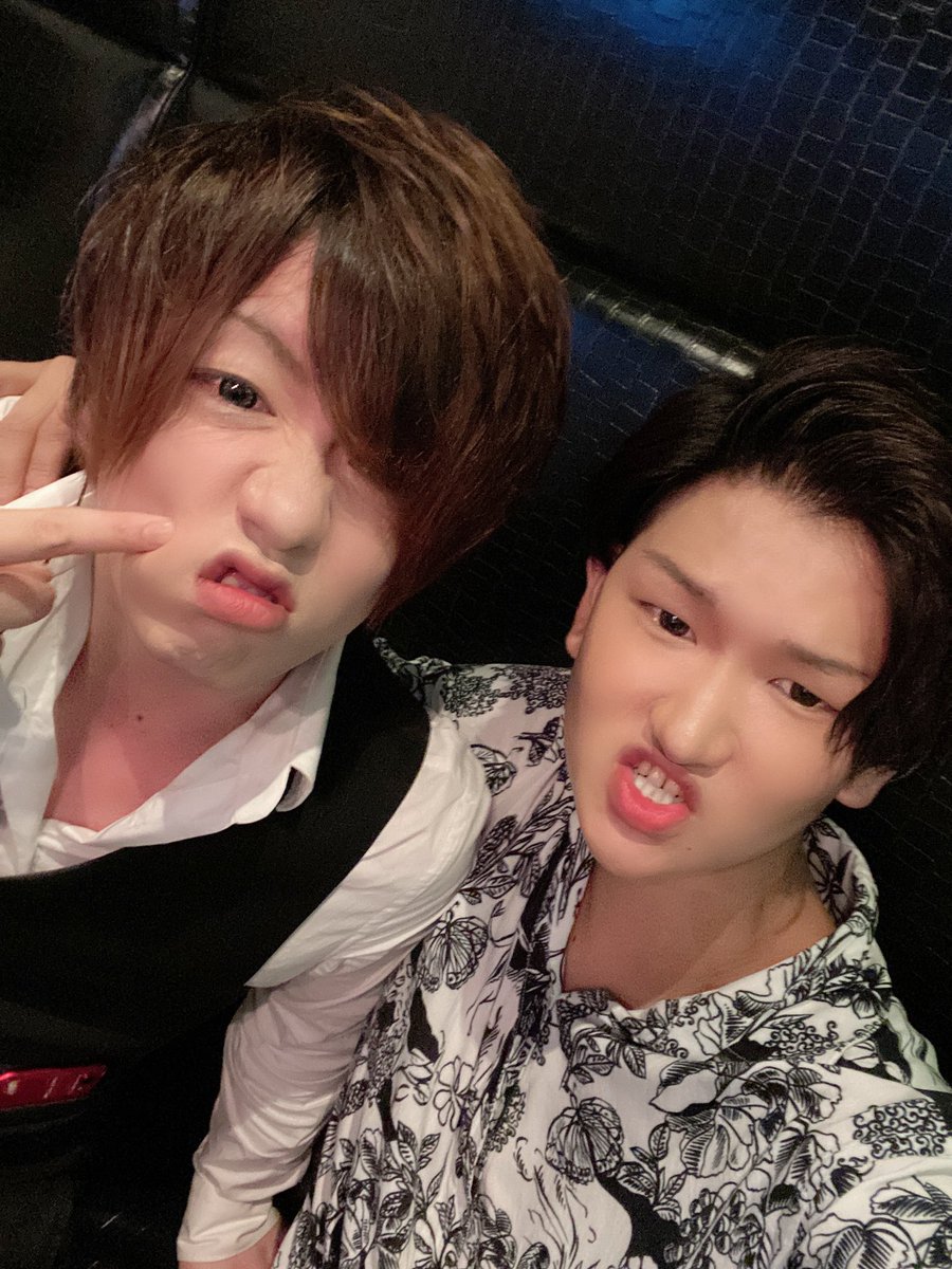 natch8hatch's tweet photo. 人間は考える葦である https://t.co/WKTEQntAa1