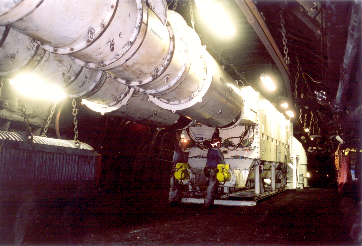 im_mining's tweet image. Leading supplier of mine #ventilation, #dedusting, #climatecontrol &amp;amp; #methanedrainage solutions, #CFH, the owner of #CFT, has established new Moscow subsidiary #CFHRUS to better serve Russian speaking #mining &amp;amp; #tunnelling markets #futureofmining #korfmann bit.ly/2VXA63Y
