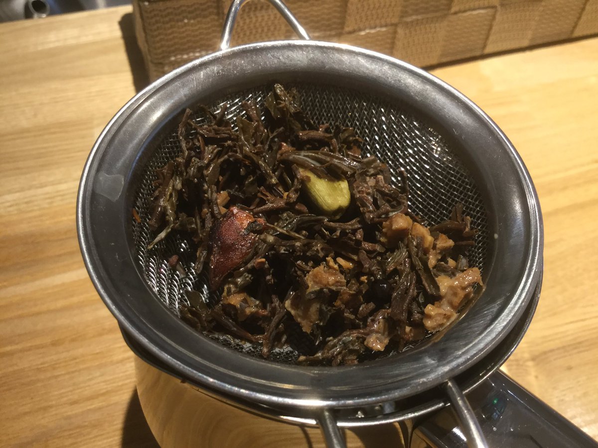 yamasantoyonde's tweet photo. プラナチャイ　最高なんです https://t.co/lJpK91EnVN