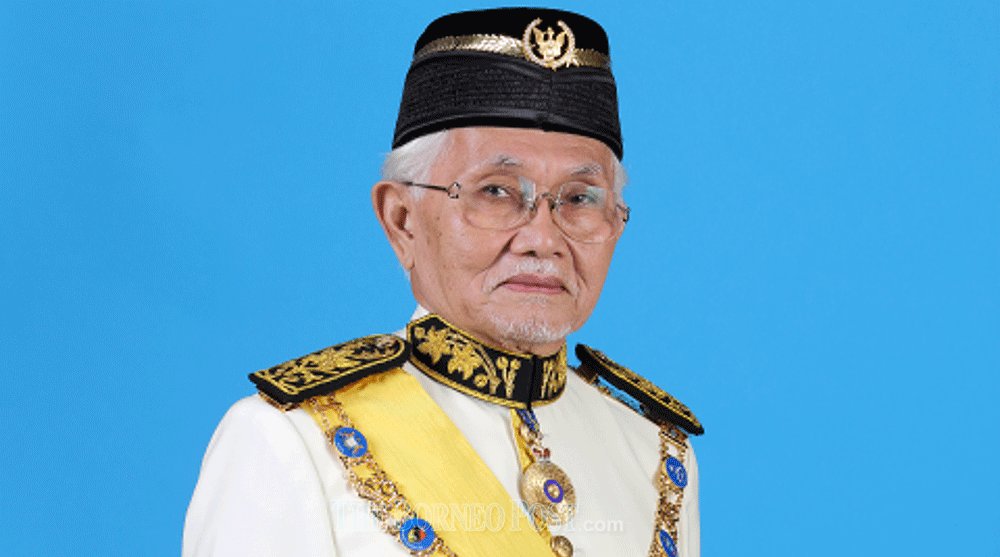 This was resolved when Stephen Kalong Ningkan was removed and replaced by Tawi Sli as the New Chief Minister.Fun fact: Taib Mahmud, who would later on become the CM, was expelled as a Minister by Stephen Kalong Ningkan and was accused of trying to topple the state government.