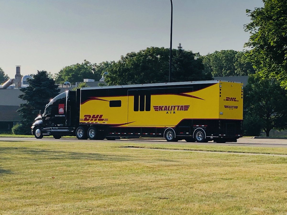 TeamKalitta's tweet photo. Indy bound! 

It’s time to burn some Nitro! 

#IndyNats https://t.co/FPyHfoO1LX