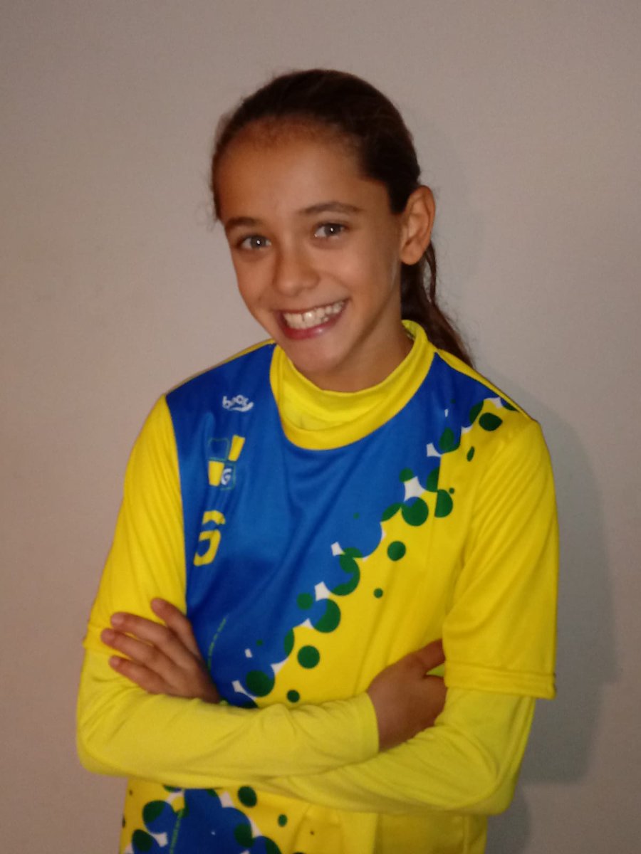 FutfemBaixLlob1's tweet photo. Desde @FutfemBaixLlob1 le damos las gracias a Queralt del @PenyaEsplugues por hacernos llegar la entrevista. 

@Futtotalfemeni1 @FutfemM #orgullosa #futsalfem #fcf https://t.co/udJ9iwR2mP