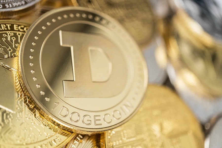 Nairametrics's tweet photo. Dogecoin gains 50% in less than 24 hours, highest single-day gain since 2017 https://t.co/Uixi9DBGKw https://t.co/LQDkmMMR1a