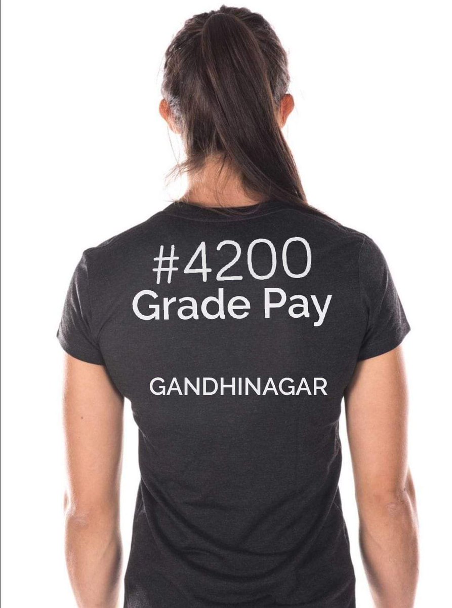 DevabhaiPatel15's tweet photo. #4200Gujarat 
4200 ગ્રેડ પે અમારો હક, નહીં મળે તો થશે ધક ધક.. https://t.co/oYJz9FvqKv