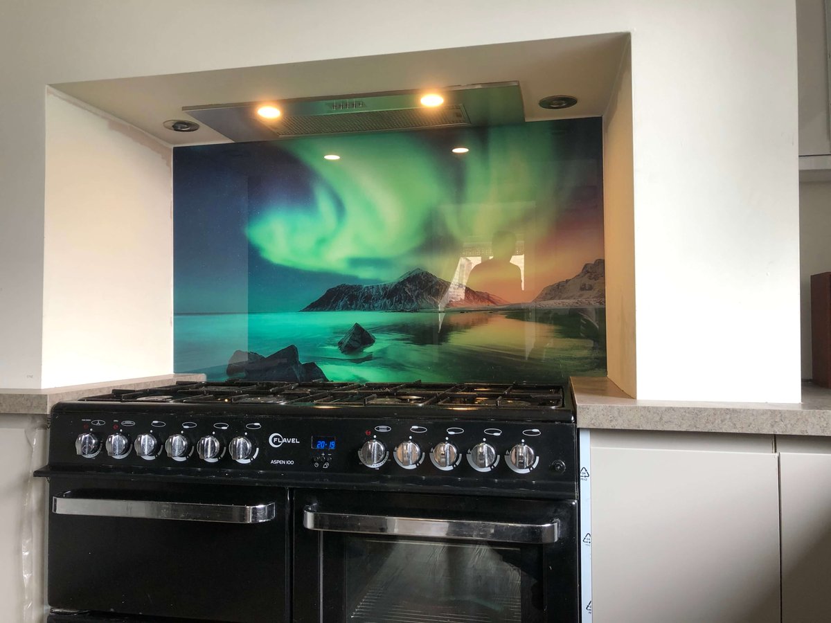 splashbacksdesi's tweet image. Couple of recent installations!
#printedsplashbacks #colouredsplashback
We can manufacture to any size, colour or design.
Call Katie on 0800 783 7737.
splashbacksdesigned4u.co.uk