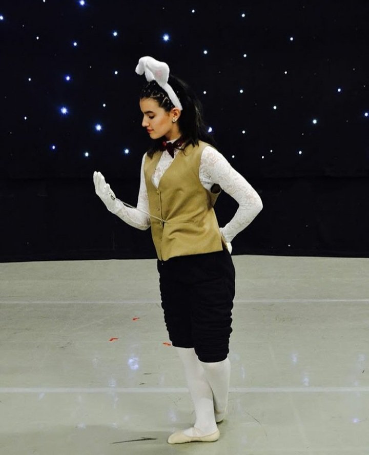 funfackt's tweet image. Nicole Trained in multiple dance styles (Ballet, contemporary, jazz, hip hop, urban styles, tap, commercial and heels).