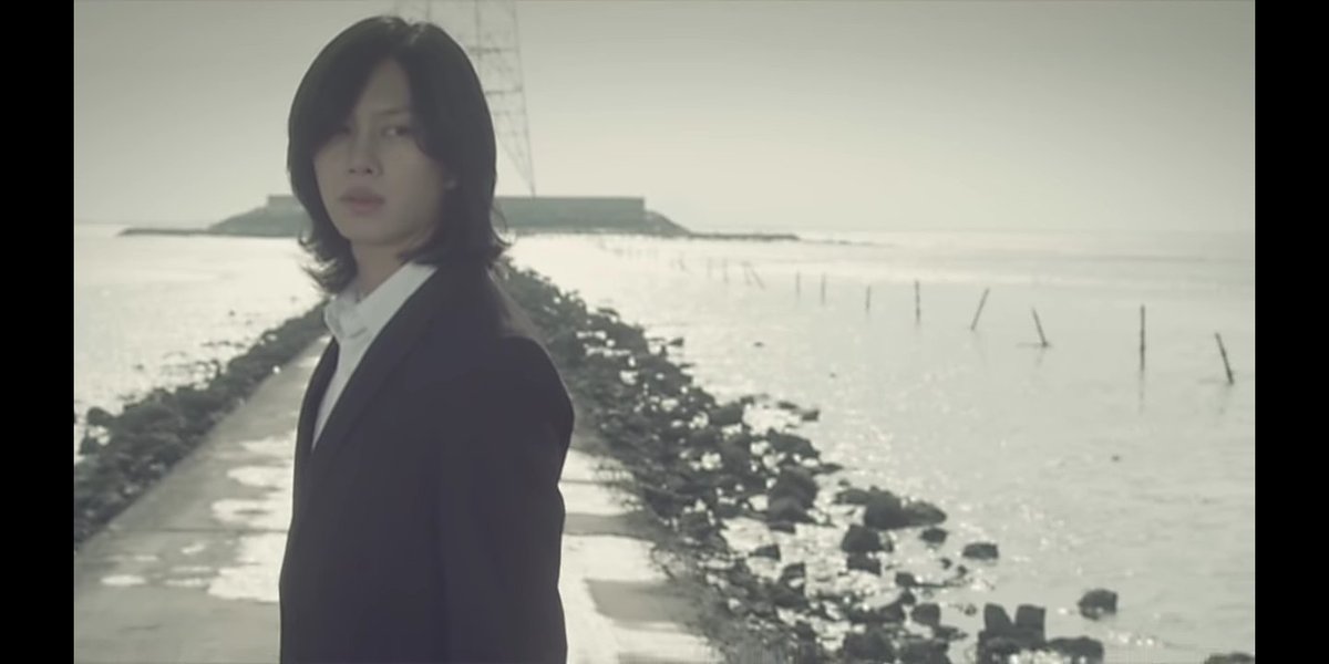11. Trax - Let You Go (2010) x HeechulHeechul and Victoria were a couple but they're broke up  and both of them are sad :<