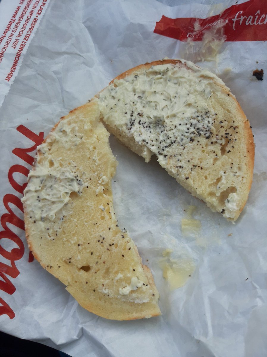 KBandiera's tweet photo. This is what @TimHortons does to my breakfast. You call this cream cheese bagels...they should be ashame of themselves. You call them and they blame some "new girl" meanwhile it's the same staff for the last how many months? @TimHortons Very disappointed in the way you handled it https://t.co/aPwveAfrY4
