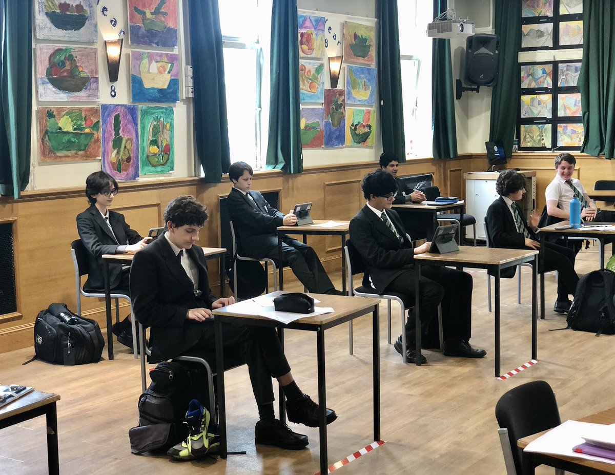 KingswoodHouse's tweet photo. Wonderful to see Year 9 boys back in school today before the summer holiday; we are proud that every KHS pupil has now had the opportunity to be back on site this term. #adaptabilty #enterprise #resilience https://t.co/OJ209kre4u