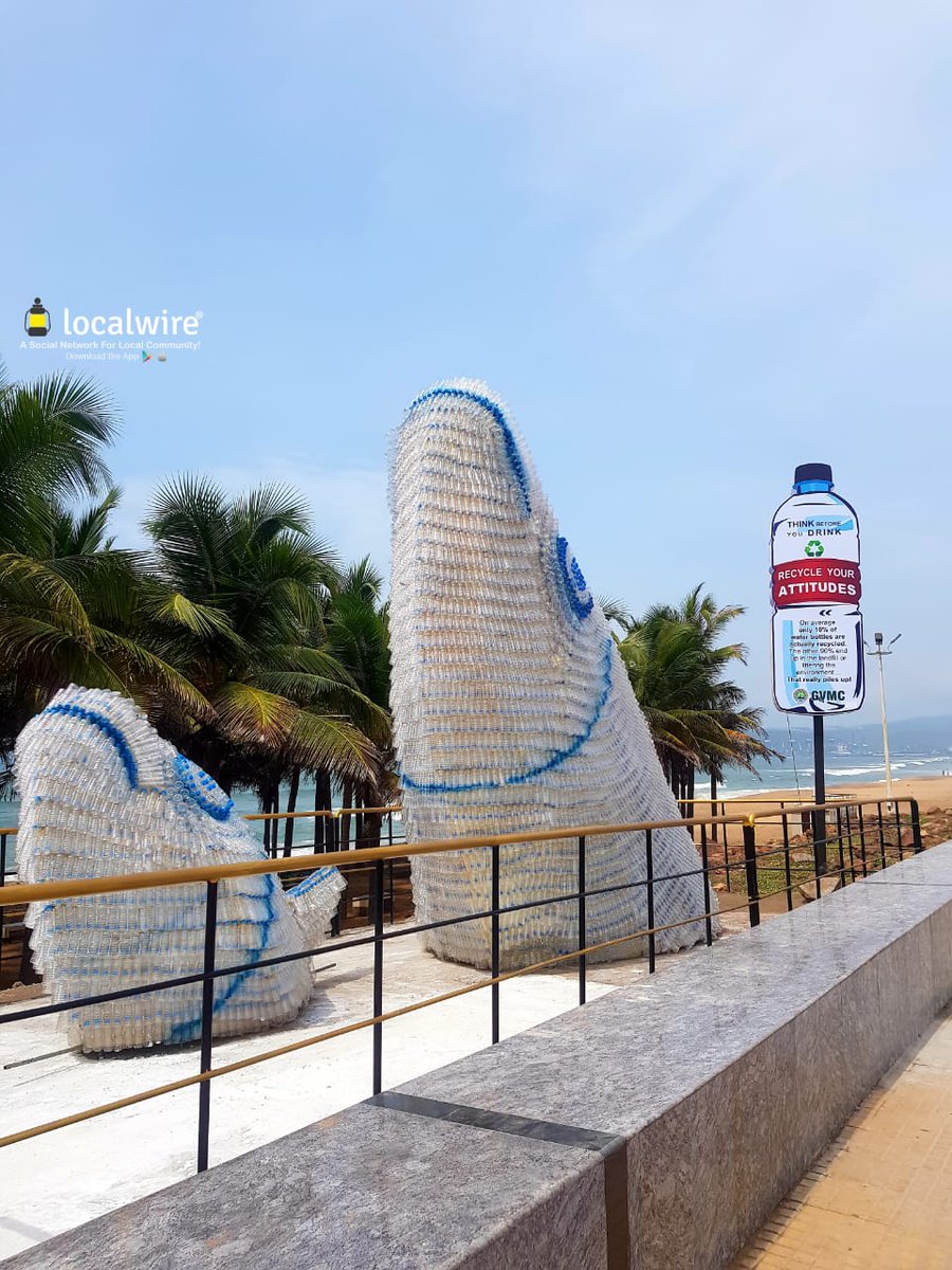 vizaglocalwire's tweet image. A fish #sculpture entirely made out of used plastic bottles have been placed at the beach road. 
Please avoid single use #plastic and save #environment. 
localwireapp.com/post/281563632…
#Vizag #gvmc #Visakhapatnam
App link: bit.ly/localwire