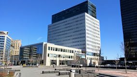 PrimeCorpApts's tweet photo. Rochester-Tower 280 -fully furnished apartments available now!  https://t.co/s8Vb7D1sel
-Garage parking
-Pet Friendly
-Fitness center
-rooftop patio/dog park
-On site restaurants &amp; shopping
#corporatetravel #extendedstay #businesstravel #PrimeCorporateApartments  #shorttermstay https://t.co/WHM2kgJu1v