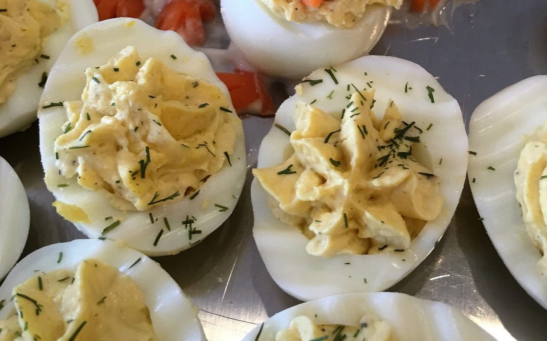 Cuando llega el verano a todos nos apetece estar con amigos y tomarnos un aperitivo. Para que puedas hacer sin tener que dejar de lado la #isodieta te atraemos una serie de recetas perfectas para esos momentos.

#lowcarb

ow.ly/TLo450AswQp