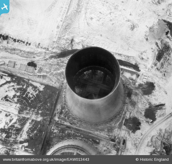 A few days later on 20 February 1948  #Aerofilms were over-flying Walsall B Power Station and taking a look into this cooling tower. https://britainfromabove.org.uk/en/image/EAW013443