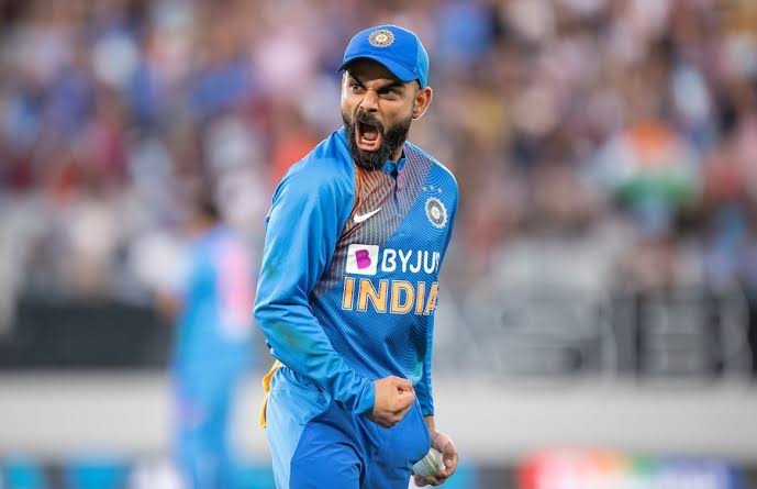 Sarah_pigeon1's tweet photo. Fav four 
Hero: #Thala #ThalaAjith 
Heroin: #KeerthySuresh 
Cricket: #ViratKohli
Football: 🤪 no interest 
Tell me yours... 

#Valimai 

@SubaPinky 
@Keerthy_Kuttyy
 @NivethaP5 
@Raji70956447 
@RaajiRaj 
@shaluakram1611 
@EndrumThala31 
@thalasurya_AFC https://t.co/D1wL6d8kkm
