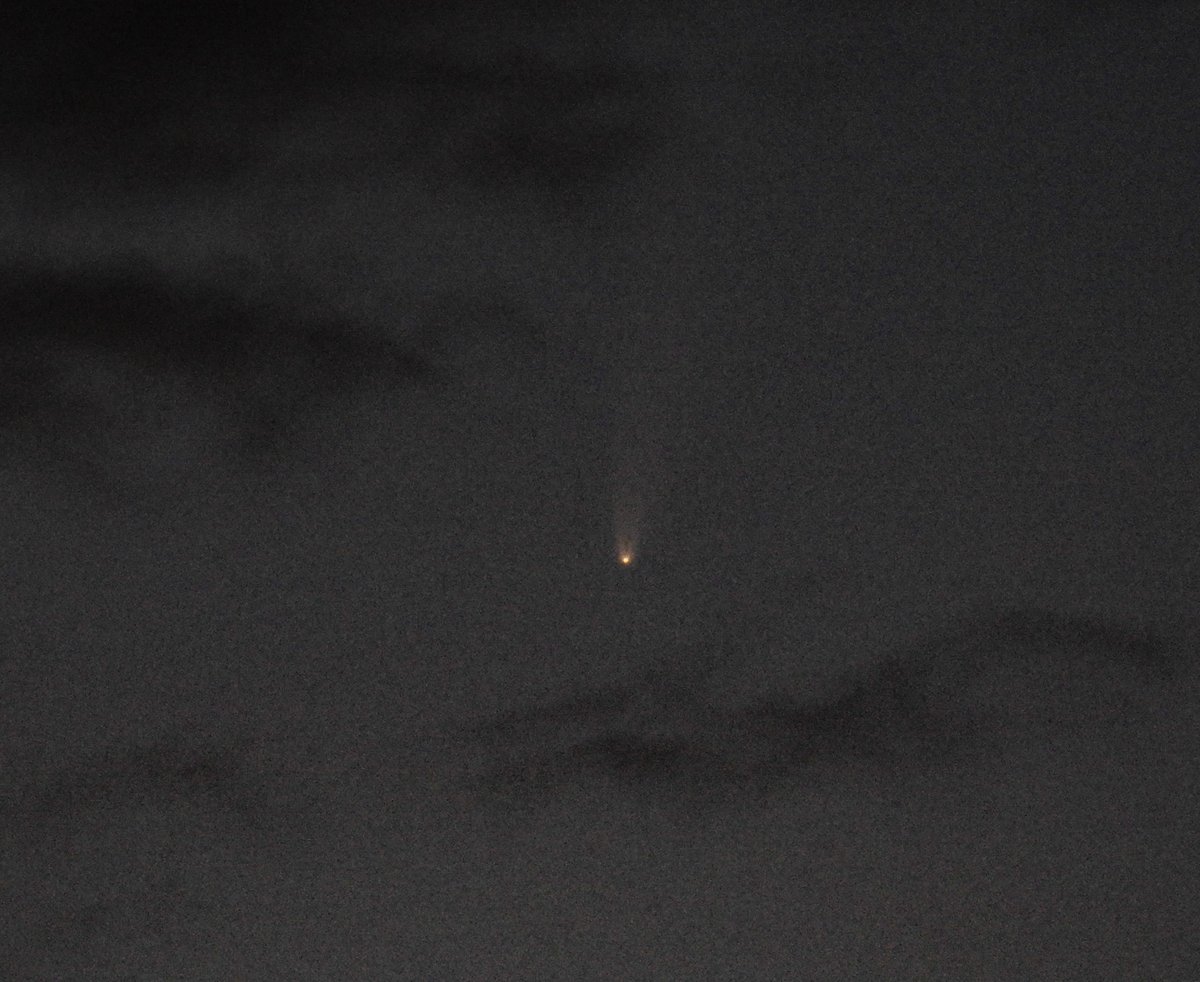 NWSSeattle's tweet photo. Since it's going to be another 6,000 years before comet Neowise revisits the inner solar system, we thought it would be a good idea to grab some photos this morning when the skies advantageously cleared to our northeast. #wawx https://t.co/F0bxompWEX