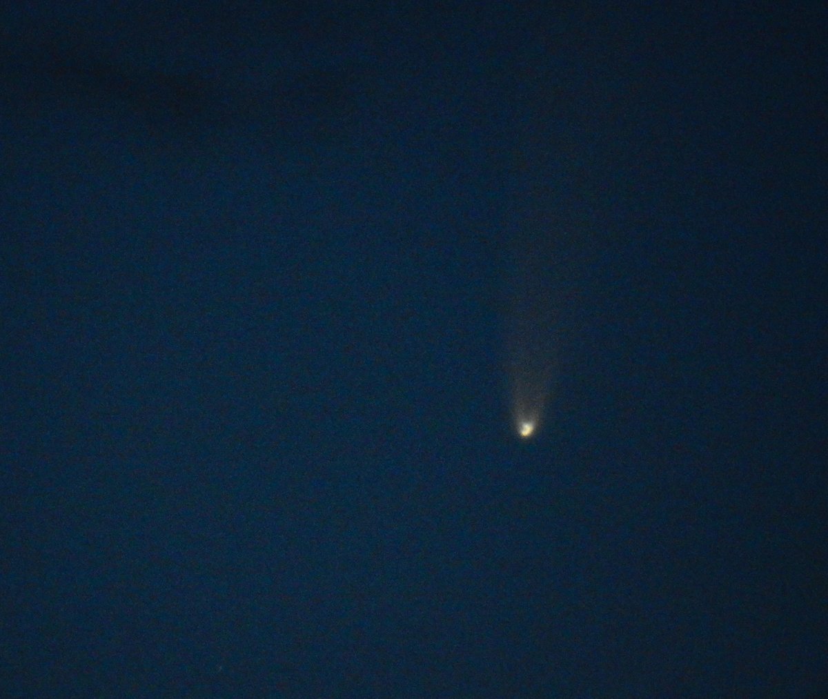NWSSeattle's tweet photo. Since it's going to be another 6,000 years before comet Neowise revisits the inner solar system, we thought it would be a good idea to grab some photos this morning when the skies advantageously cleared to our northeast. #wawx https://t.co/F0bxompWEX