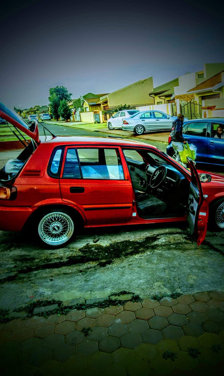 Thapz__'s tweet image. TOYOTA or VW?