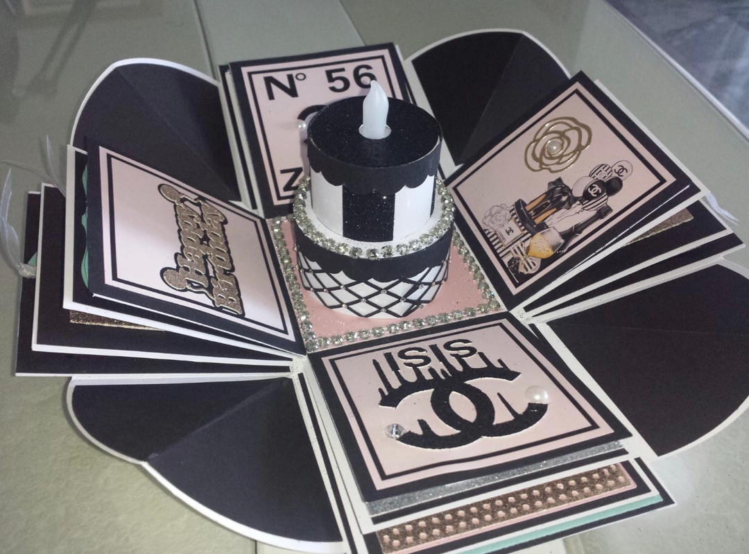 SisiCreations's tweet image. Custom Birthday Explosion Box 🎁⠀⠀⠀⠀⠀⠀⠀⠀⠀

#explosionbox #embellishment #embellishments #photocard #birthday #birthdaygif