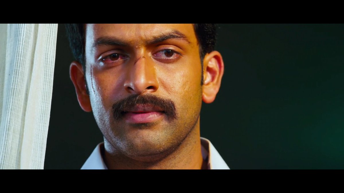 TeamPfo's tweet photo. #MumbaiPolice HD Snaps!!!

ആൾക്കാരെ ചൂണ്ടിക്കാണിച്ചു തന്ന പോരാ..അവരൊക്കെ എനിക്ക് ആരാണെന്നു കൂടി പറയണം 🙌

#Prithvi #AntonyMoses

#PrithviRajBDayin100Days 

Follow | @TeamPFO https://t.co/jeCkGaFEHw