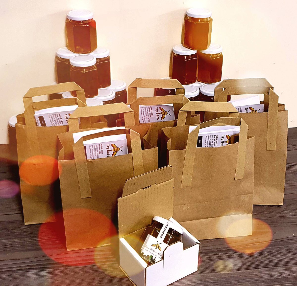 TryBees's tweet photo. And we're out with today's deliveries 🚗 🍯! Lovely to have some repeat customers today, thank you folks 😊. 
#UrbanHoney #localhoney #Aberdeen https://t.co/NGGW0RSaf4