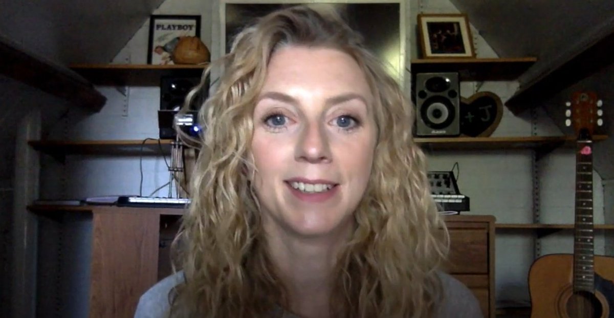 DFNFoundation's tweet photo. Claire Windsor from the Royal Shakespeare Theatre Company @TheRSC joins us on #FindingYourFuture today to talk about her role as a Sound Technician and shares her tips on how to get into a similar position. Don't miss it, tune in at 3pm! @dfnsearch
https://t.co/Y1qOvjYide https://t.co/GLgbwR7ph5