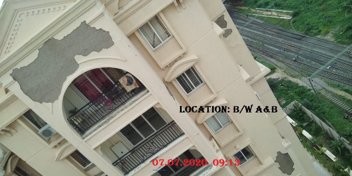 @KTRTRS this is the construction quality of Aditya Construction Company and to my surprise he gets all OC and other approvals from Govt offices. <a href="/TelanganaCMO/">Telangana CMO</a> <a href="/GHMCOnline/">GHMC</a> <a href="/CommissionrGHMC/">Commissioner GHMC</a>