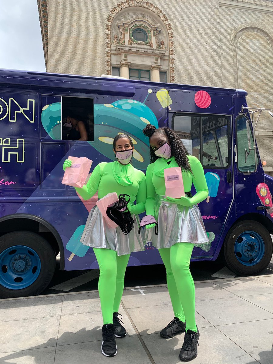 FTHRNICO's tweet photo. My team and I Designed a Ice Cream Truck for @IAMSUMMERWALKER , its still making rounds if you’re in NYC Pull up!! This is unreal 😨🔥 https://t.co/ftg3AN9dDw