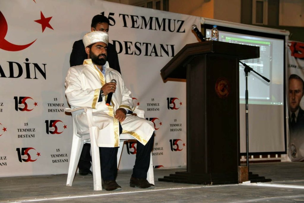 Diyadin004's tweet photo. İlçemizde 15 Temmuz Demokrasi ve Milli Birlik Günü Anma Programı düzenlendi. Program kapsamında Kur'an-ı Kerim okunarak, aziz şehitlerimizin ruhuna dualar edildi. 

#15TemmuzGecesi https://t.co/ugtwlUYUD3