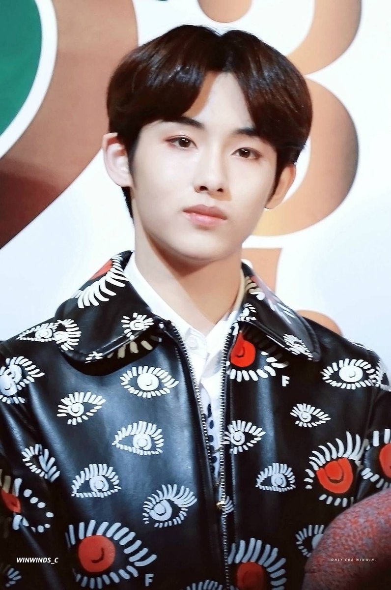 Hourly Winwin☁️ tweet media